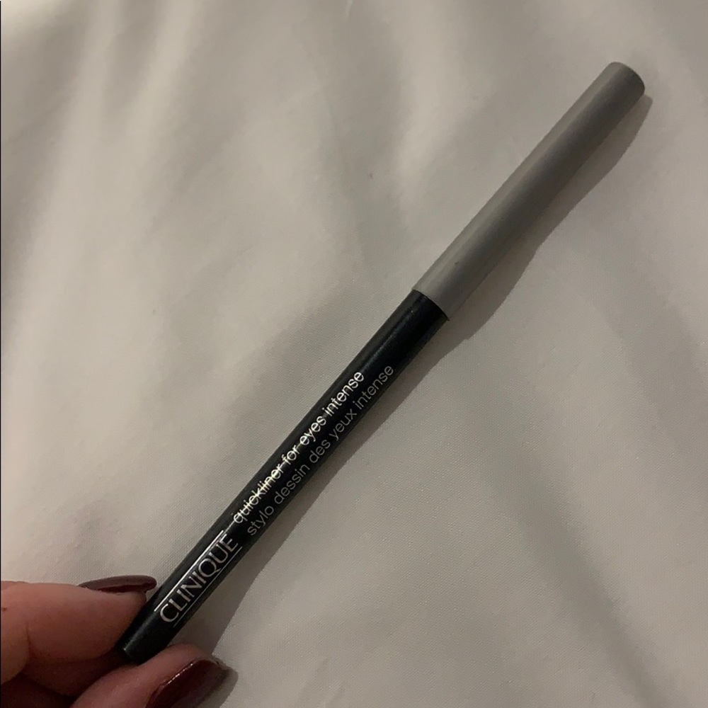 BRAND NEW Clinique Quickliner in Black